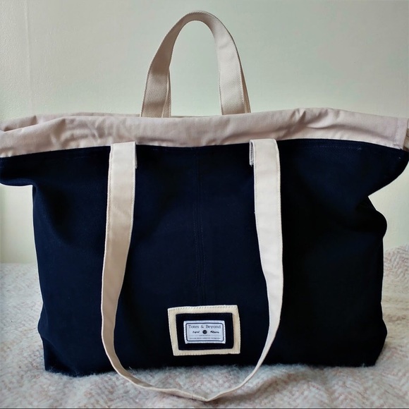 Cuddle Tote Monotone - Picture 7 of 16